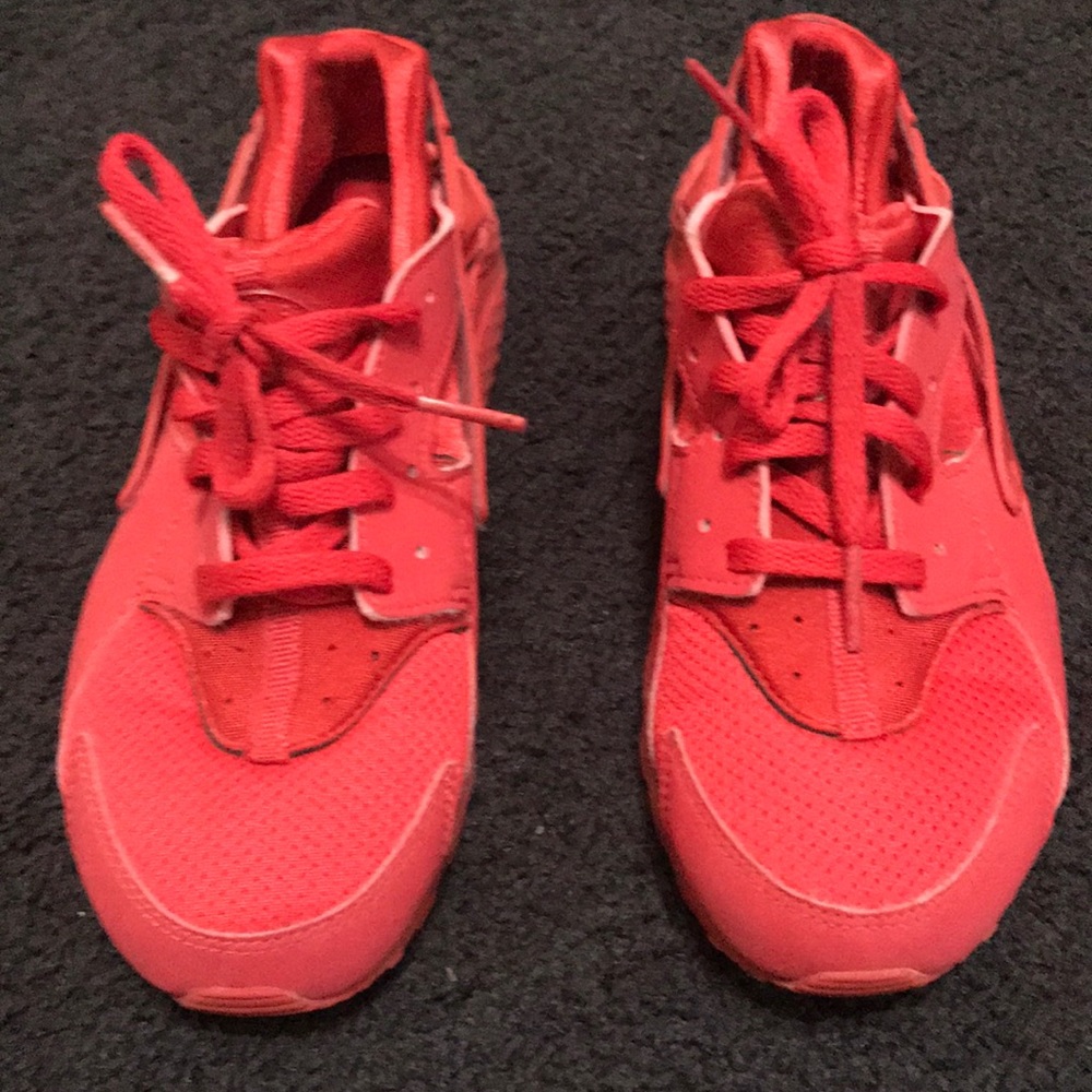 Boys shoes